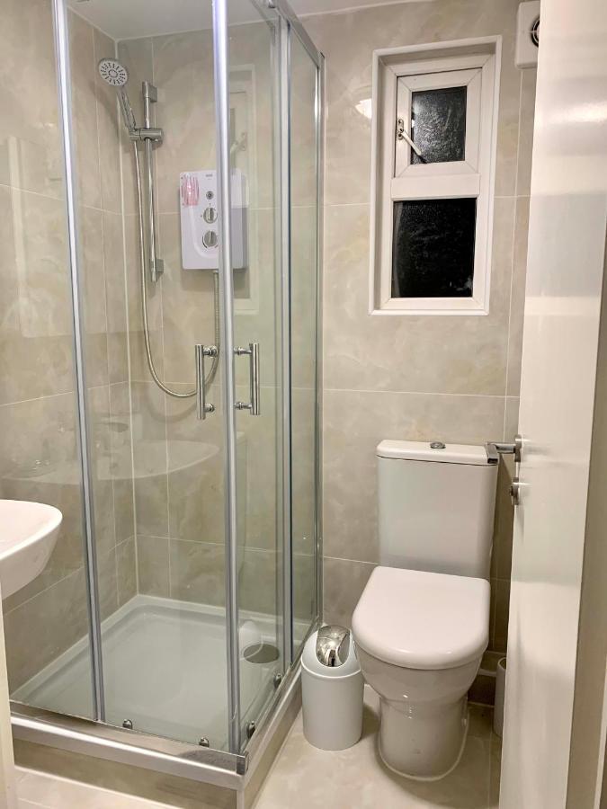 Stylish En Suite Double Room Kensington Лондон Экстерьер фото