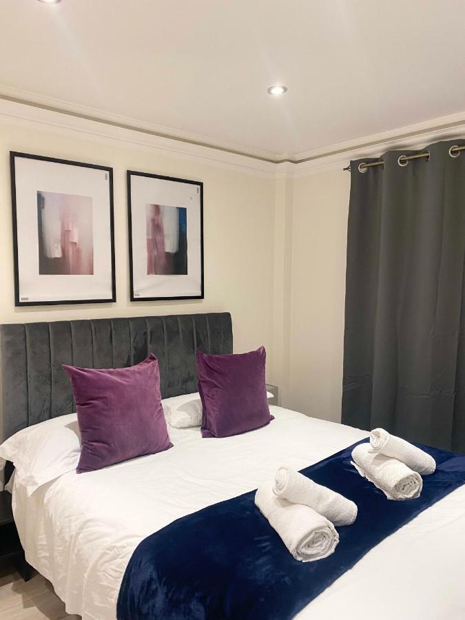 Stylish En Suite Double Room Kensington Лондон Экстерьер фото
